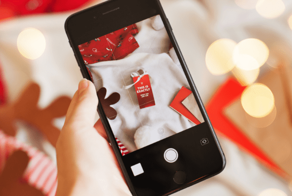 holiday marketing, mobile phone