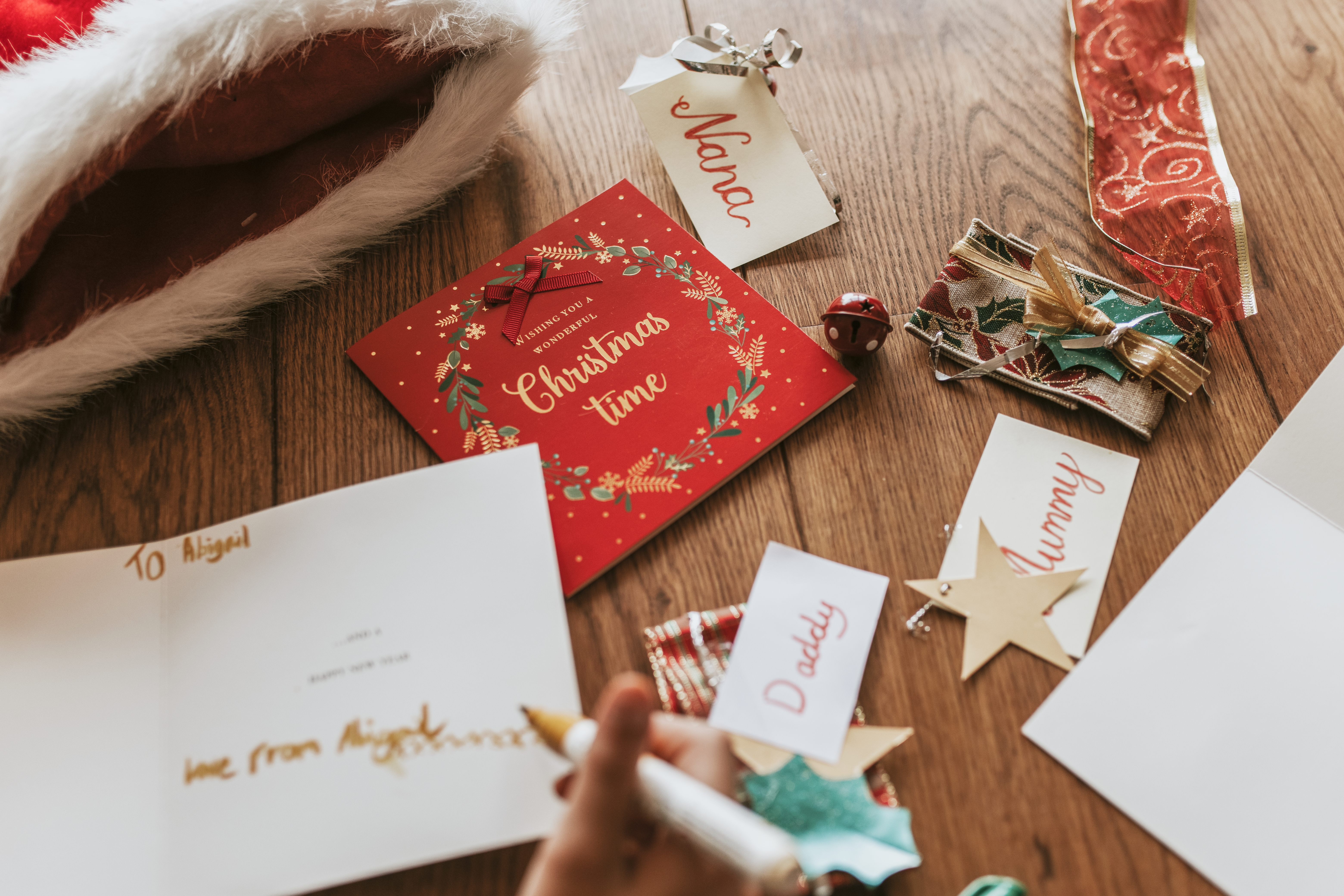 Why Physical Christmas Cards Go a Long Way