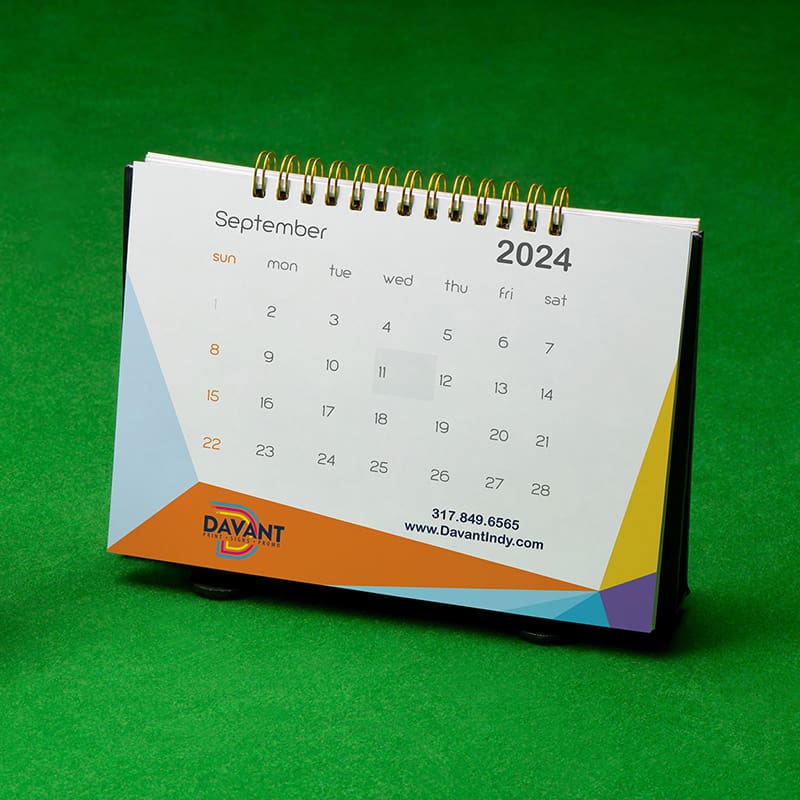 Desk Calendar layout by davant