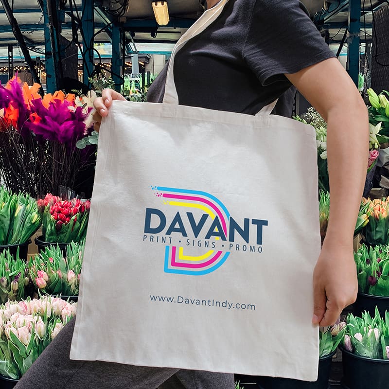 large tote bag with davant logo